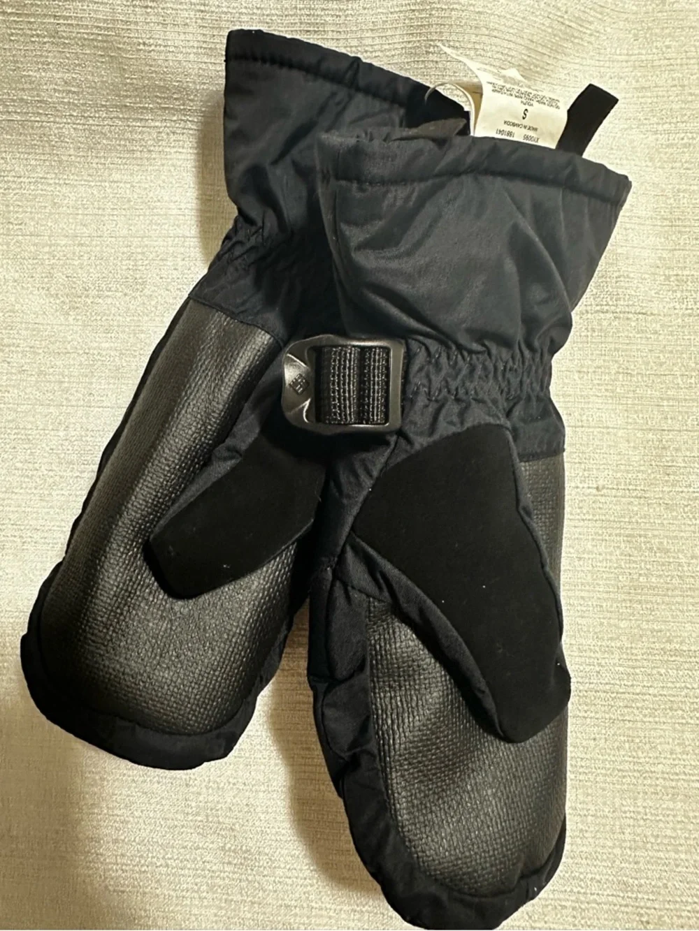 Columbia Black Youth Mittens with Logo Accent